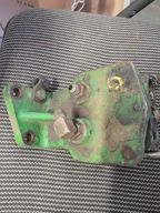 Breakaway Coupler W/Bracket Right Hand , John Deere, Used